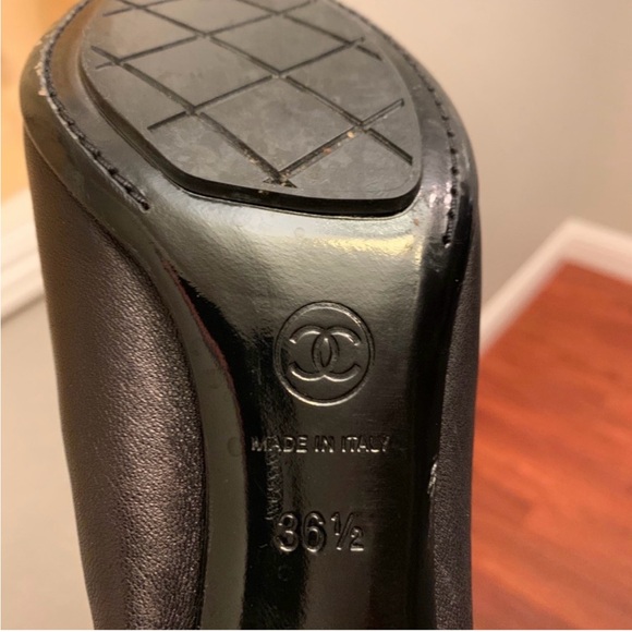 CHANEL over the knee Brown cap toe stretch leather boots - Picture 5 of 14